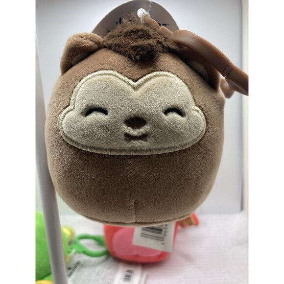 Squishmallows 3.5" Karlie Red Bat, Wade the Werewolf, Monster Callum Plush Clip - Picture 4 of 16